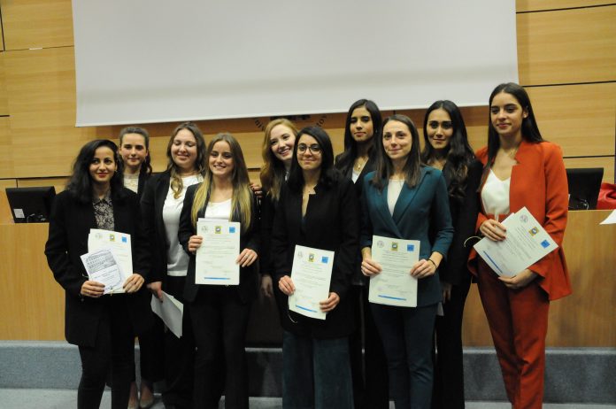 Laurea per dieci nuove ostetriche. Hanno frequentato la facoltà al Poma