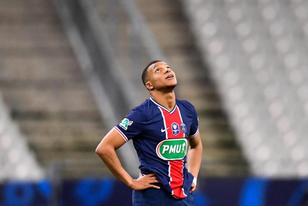 Psg apre a cessione Mbappé al Real: "Ma 160 milioni non ...